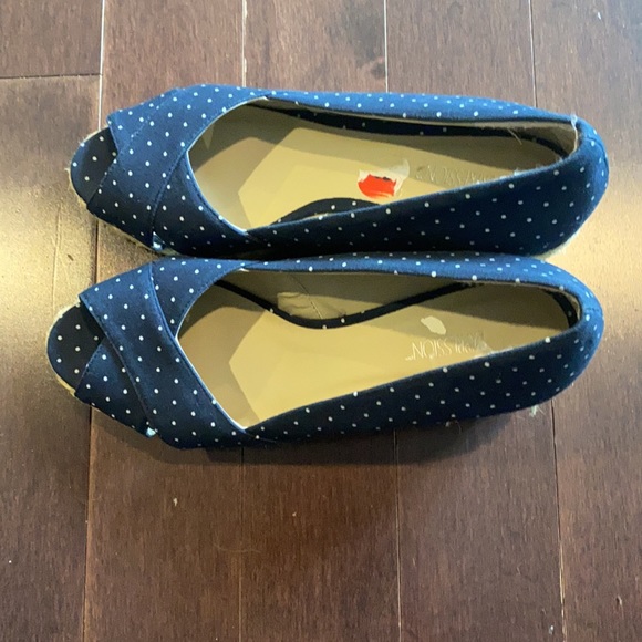 Jodie Navy Wedges - Picture 3 of 7